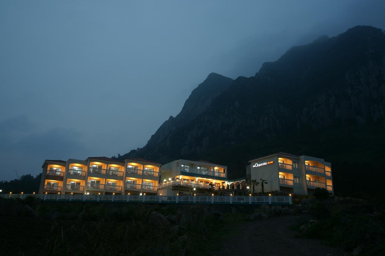 Jeju The Ocean Hill Pension Seogwipo Exteriör bild